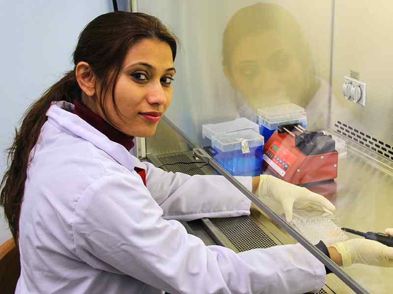 Pranita Kaphle works on cancer research project
